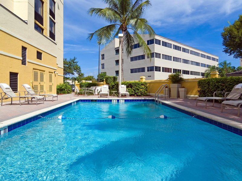 Holiday Inn Express Kendall East - Miami 5