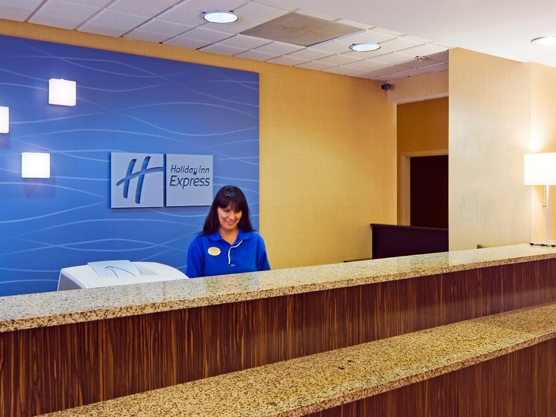 Holiday Inn Express Kendall East - Miami 8