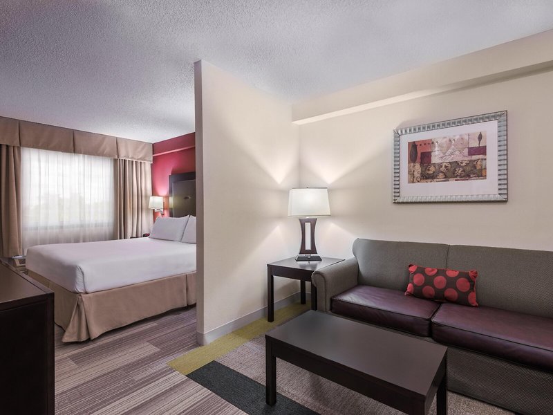 Holiday Inn Express Kendall East - Miami 17