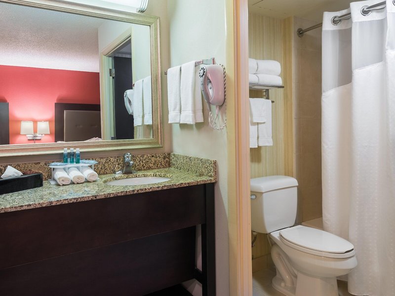 Holiday Inn Express Kendall East - Miami 24