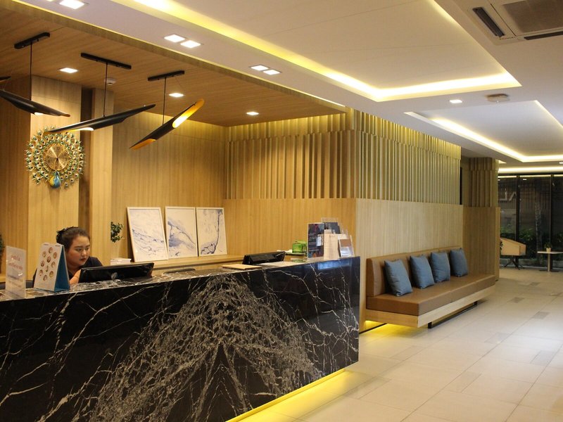 ALIX Bangkok Hotel 10
