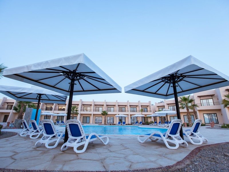 Sky View Suites Hotel 10
