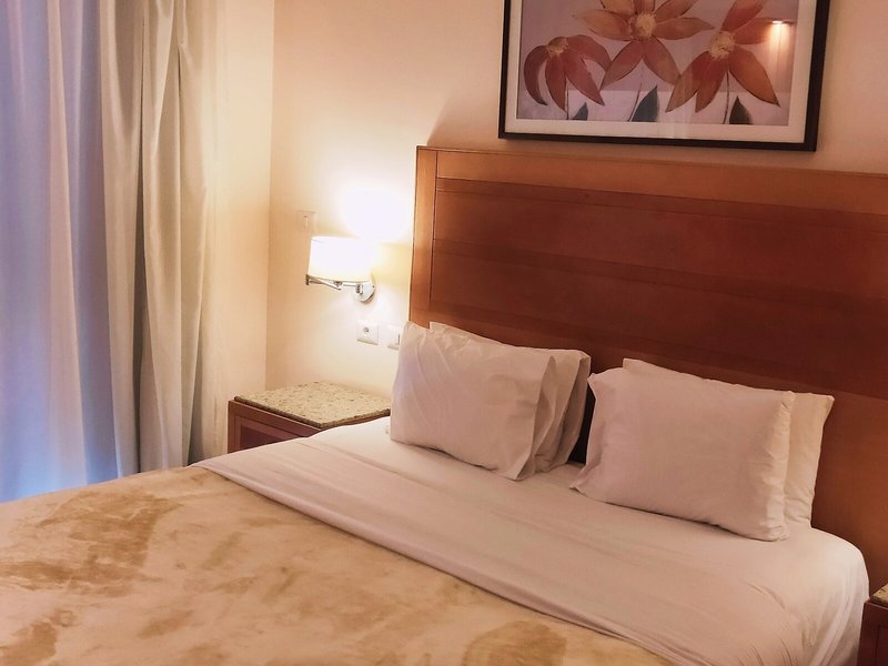 Sky View Suites Hotel 25