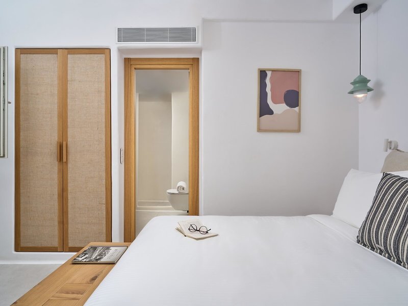 Adorno Beach Hotel & Suites 14
