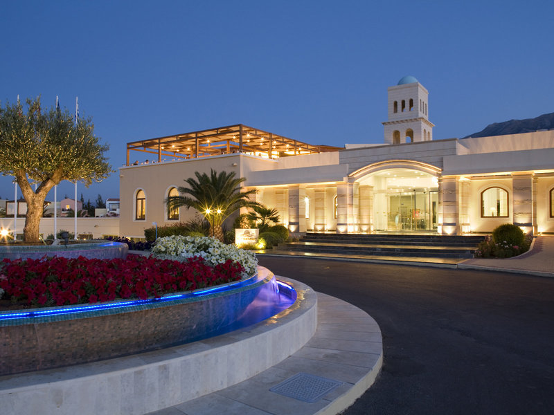 Pilot Beach Resort 3