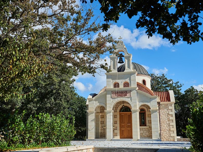 Pilot Beach Resort 5