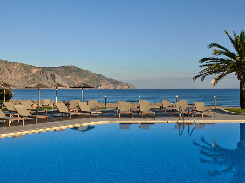 Pilot Beach Resort 18