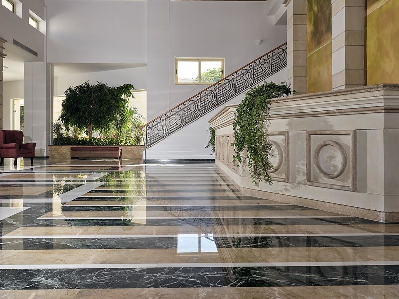 Pilot Beach Resort 28