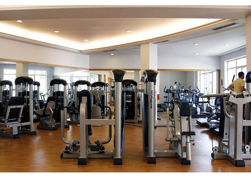 Pilot Beach Resort 45