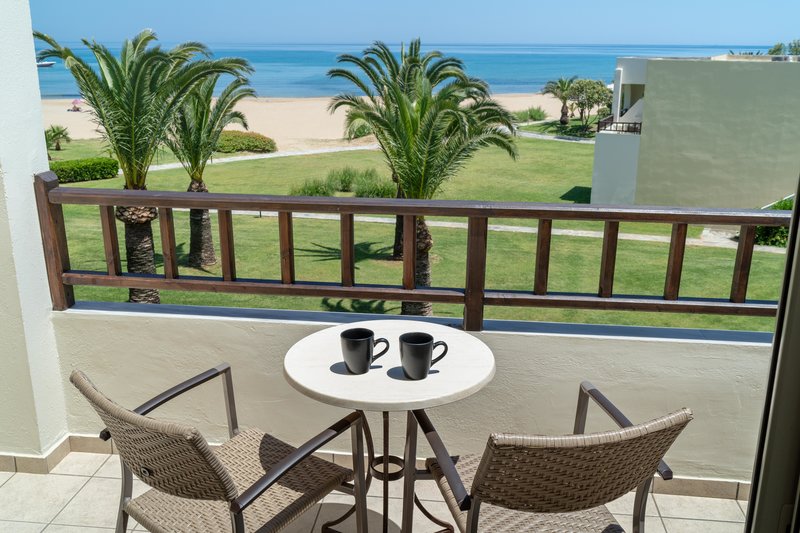 Pilot Beach Resort 40
