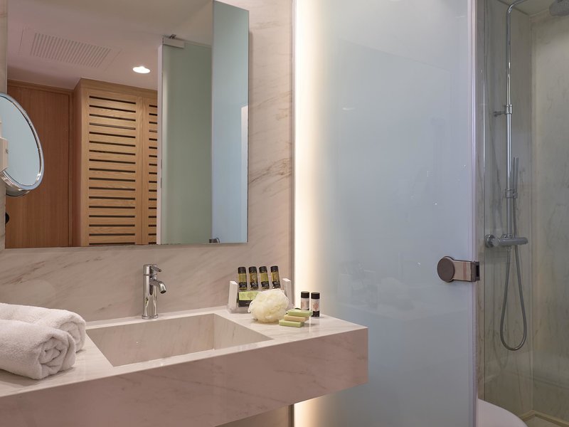 Pilot Beach Resort 66