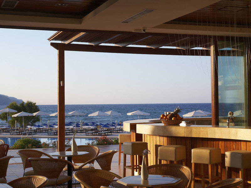 Pilot Beach Resort 9