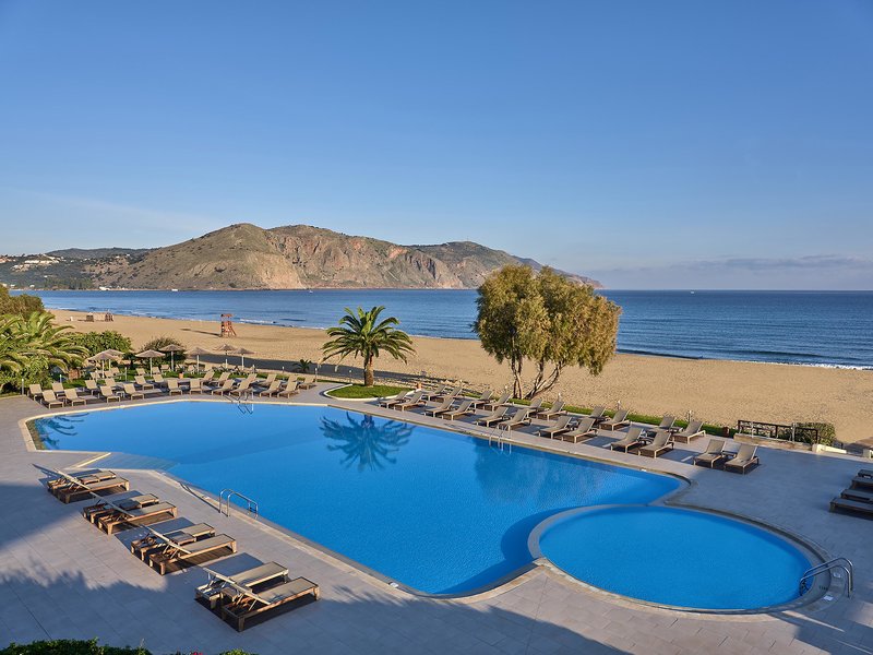 Pilot Beach Resort 41