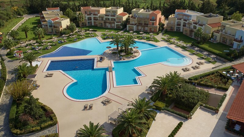 Pilot Beach Resort 42
