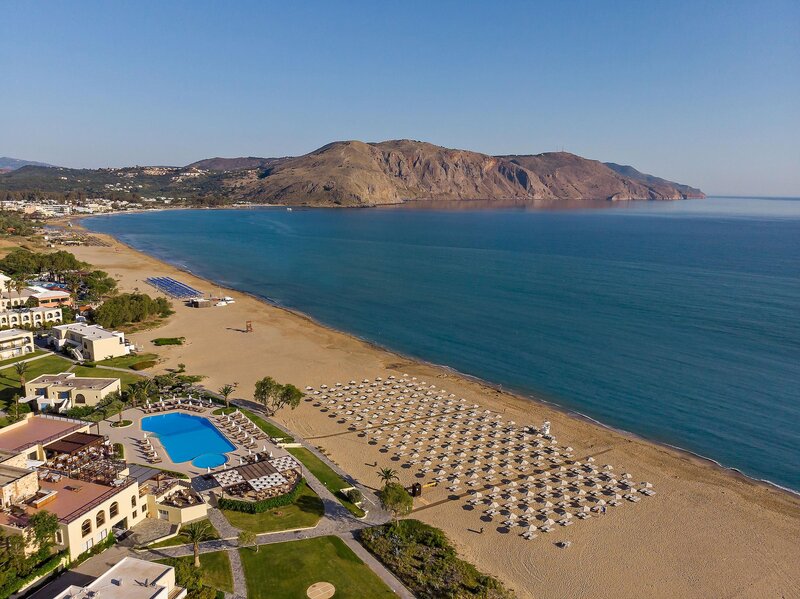 Pilot Beach Resort 49