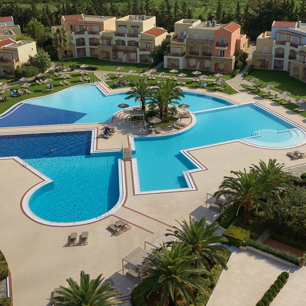 Pilot Beach Resort 69