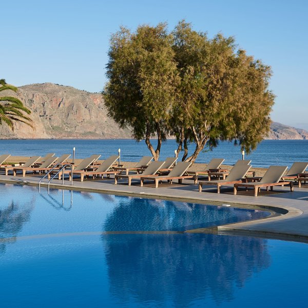 Pilot Beach Resort 73