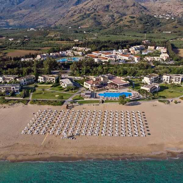 Pilot Beach Resort 91