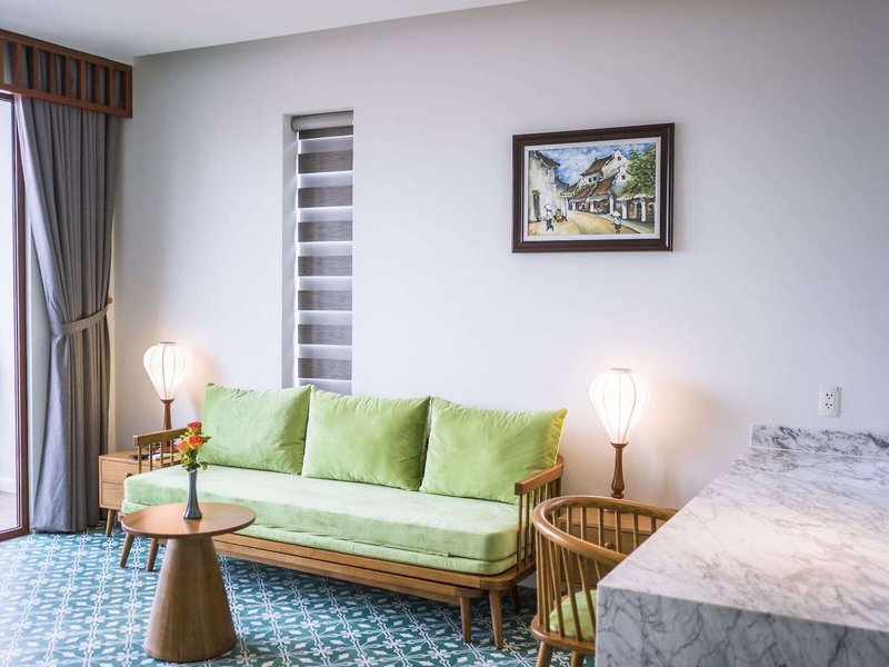 Vinh Hung Old Town Hotel 8