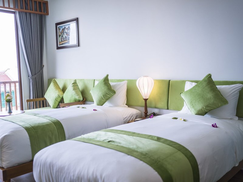 Vinh Hung Old Town Hotel 18