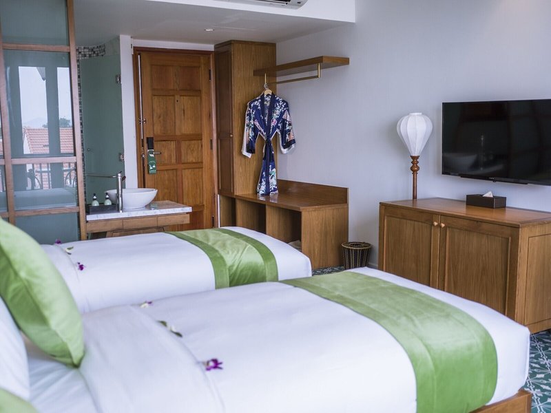 Vinh Hung Old Town Hotel 19