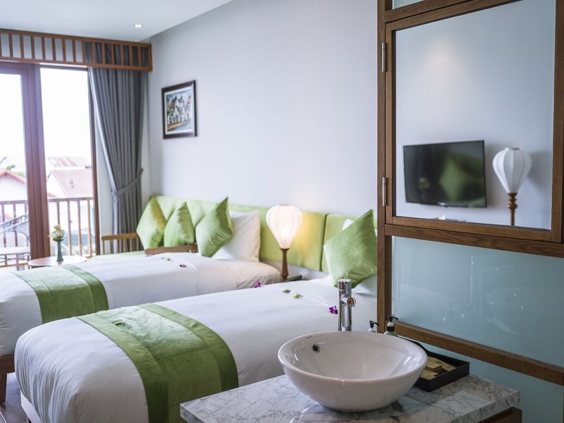 Vinh Hung Old Town Hotel 20