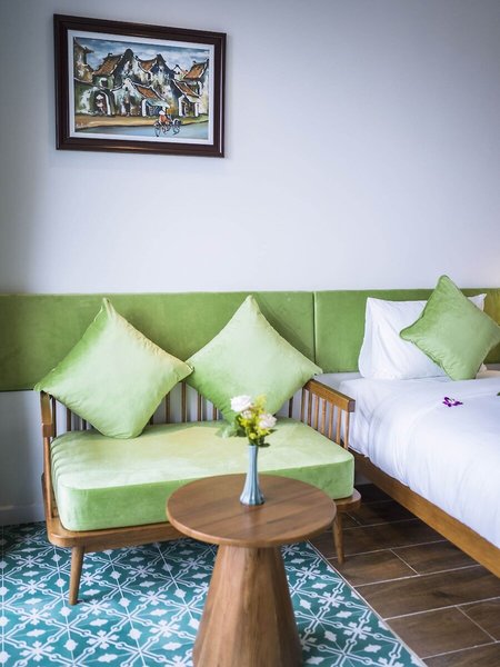 Vinh Hung Old Town Hotel 24