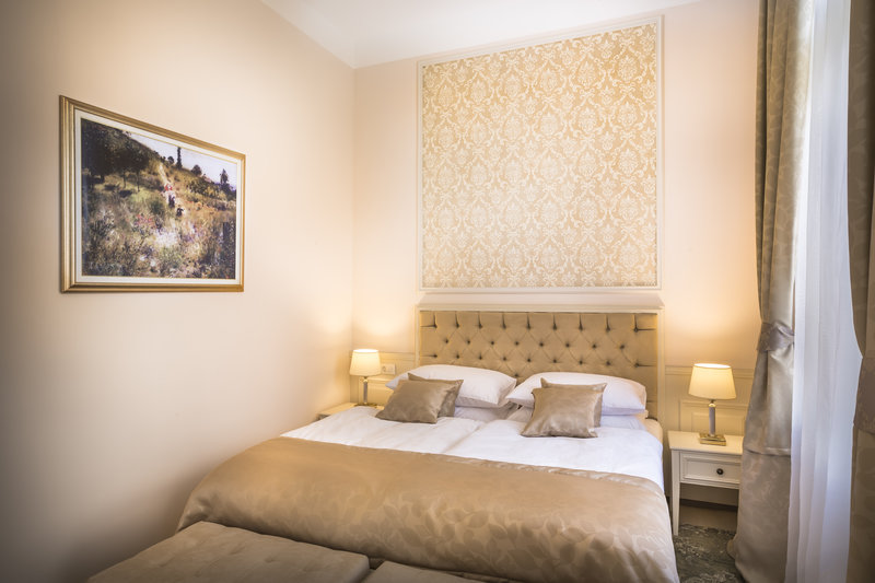 Hotel Palace Bellevue 12