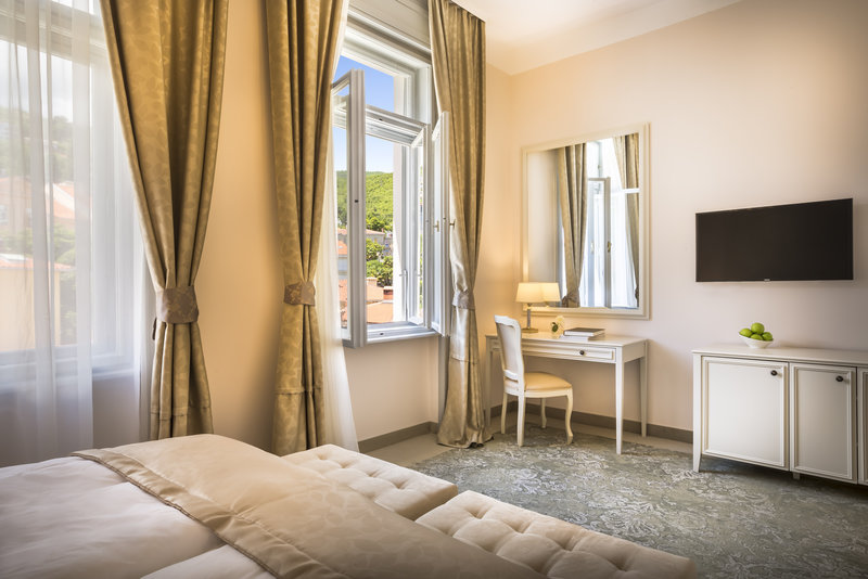 Hotel Palace Bellevue 21