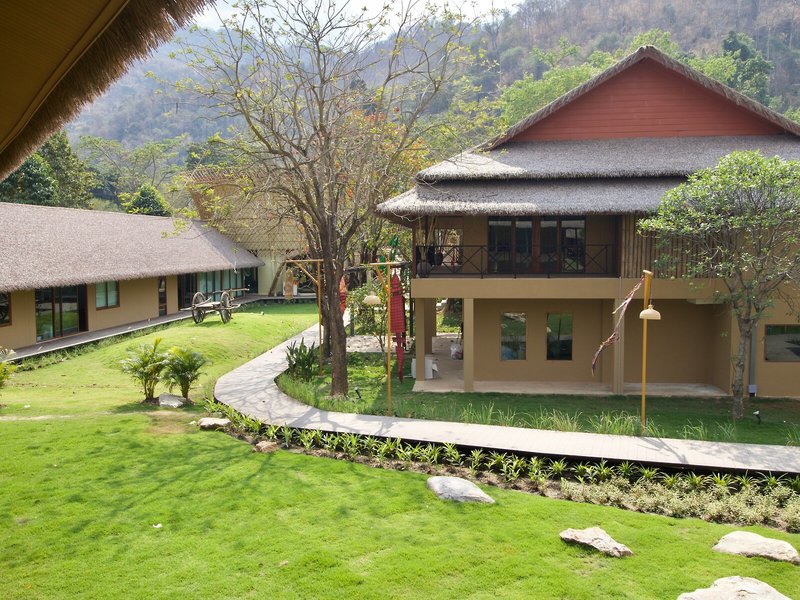 Isaan-Isan Boutique Resort by Andacura 3