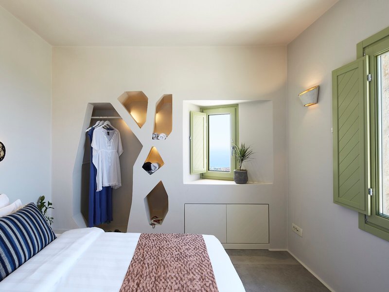Aeon Suites 36