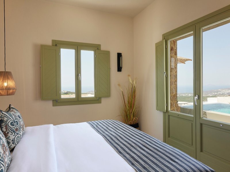 Aeon Suites 39