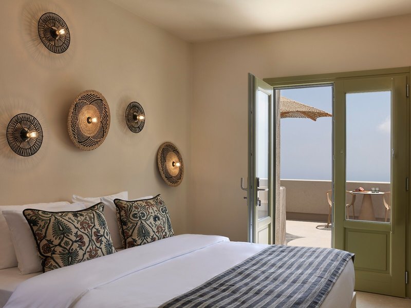 Aeon Suites 45