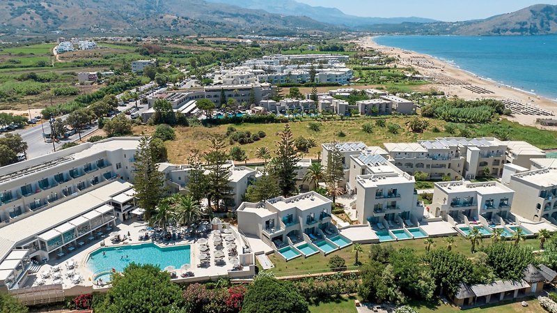 Vantaris Beach 4 - Exterior