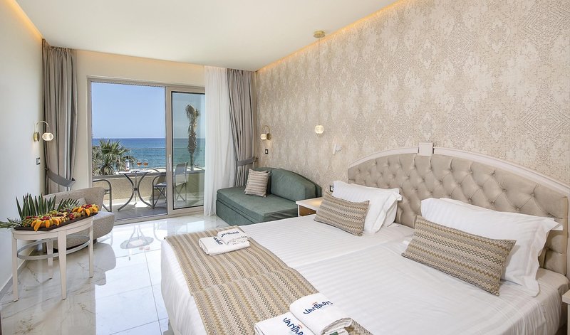 Vantaris Luxury Beach Resort 26