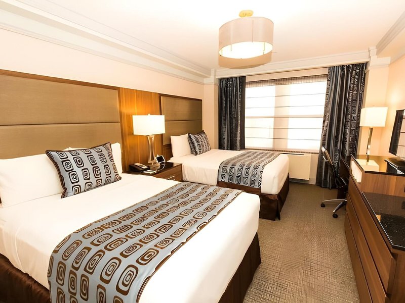 The Belvedere Hotel 25