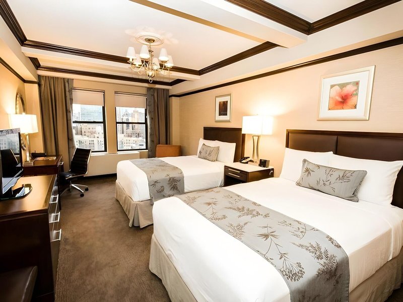 The Belvedere Hotel 26