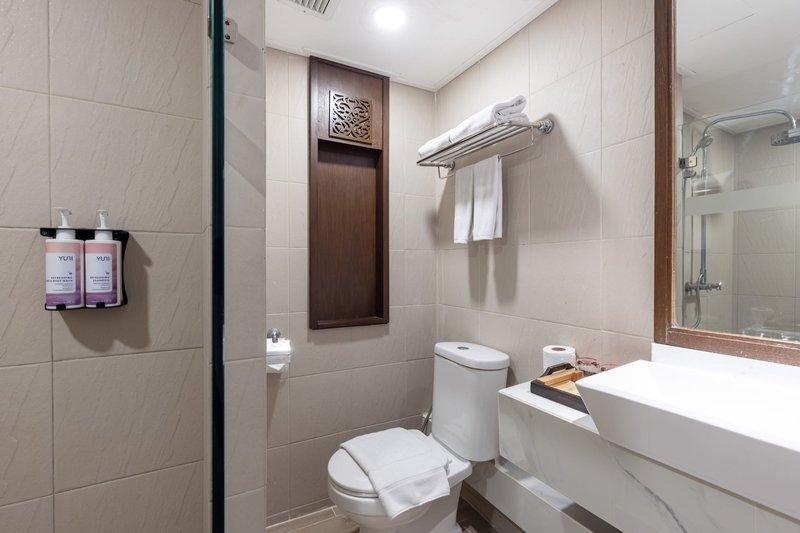 Mövenpick Suriwongse Hotel Chiang Mai 6