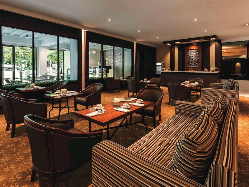 Mövenpick Suriwongse Hotel  6