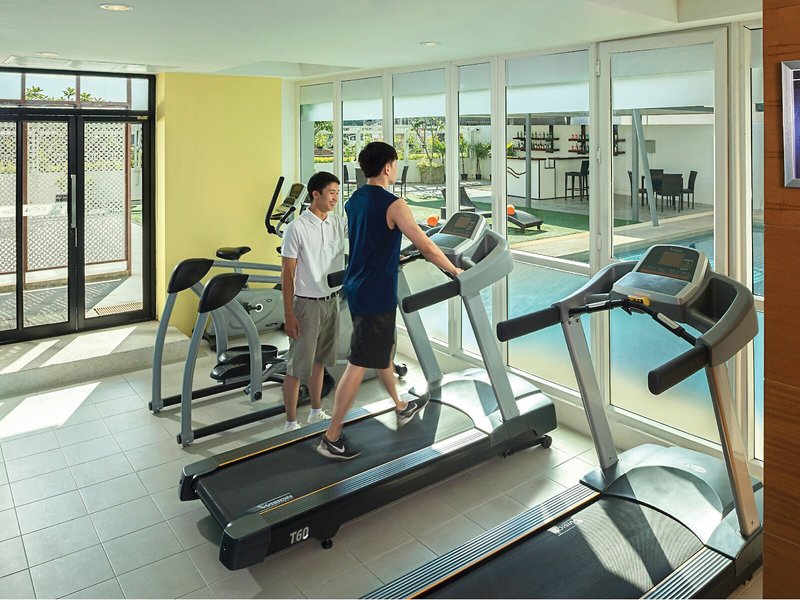 Mövenpick Suriwongse Hotel  18