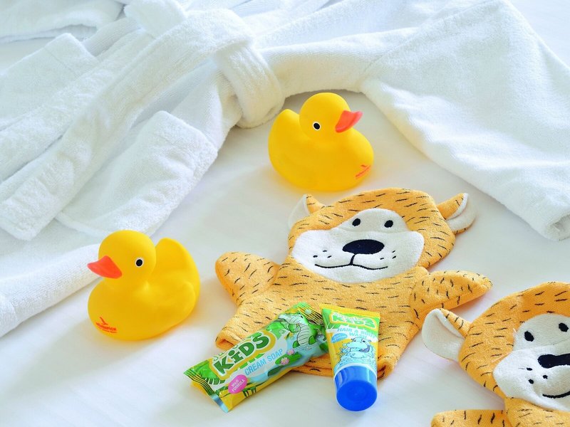 Mövenpick Suriwongse Hotel  19