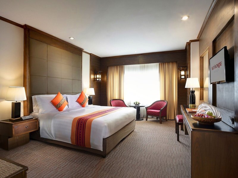 Mövenpick Suriwongse Hotel  22