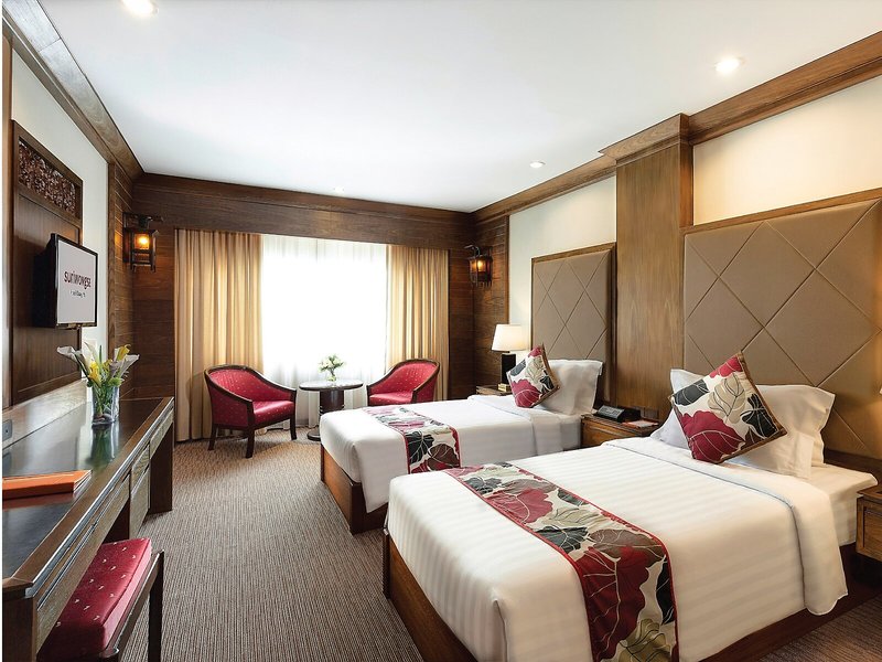 Mövenpick Suriwongse Hotel  25