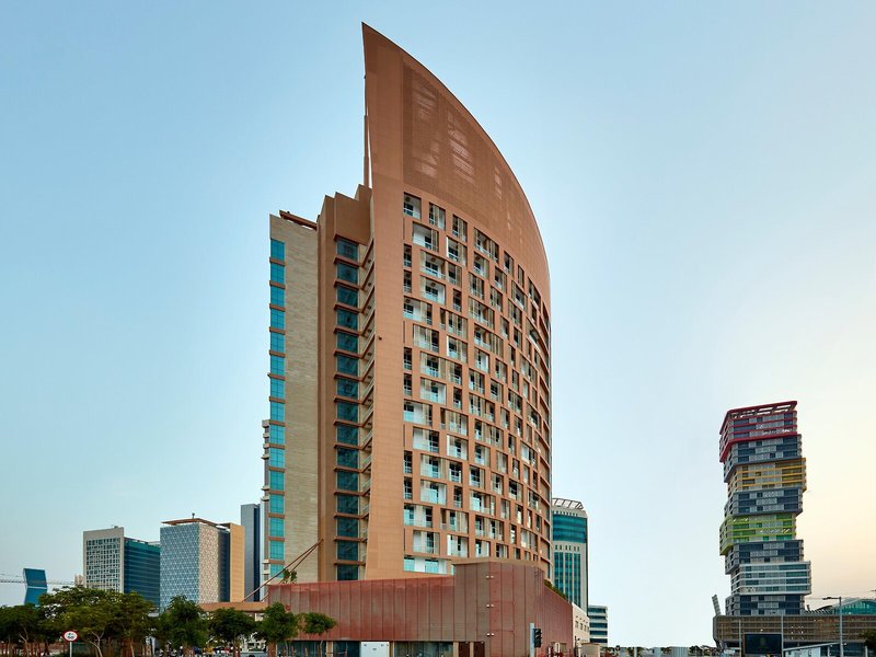 Staybridge Suites Doha Lusail 2