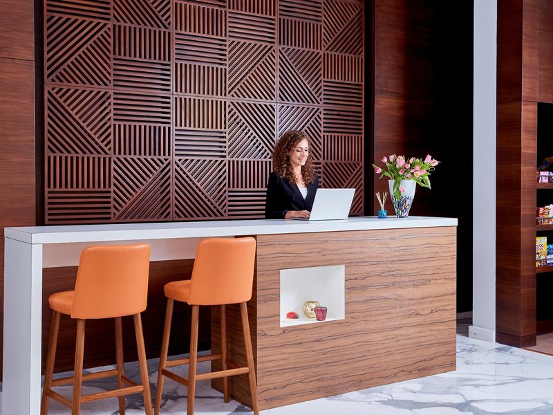 Staybridge Suites Doha Lusail 9