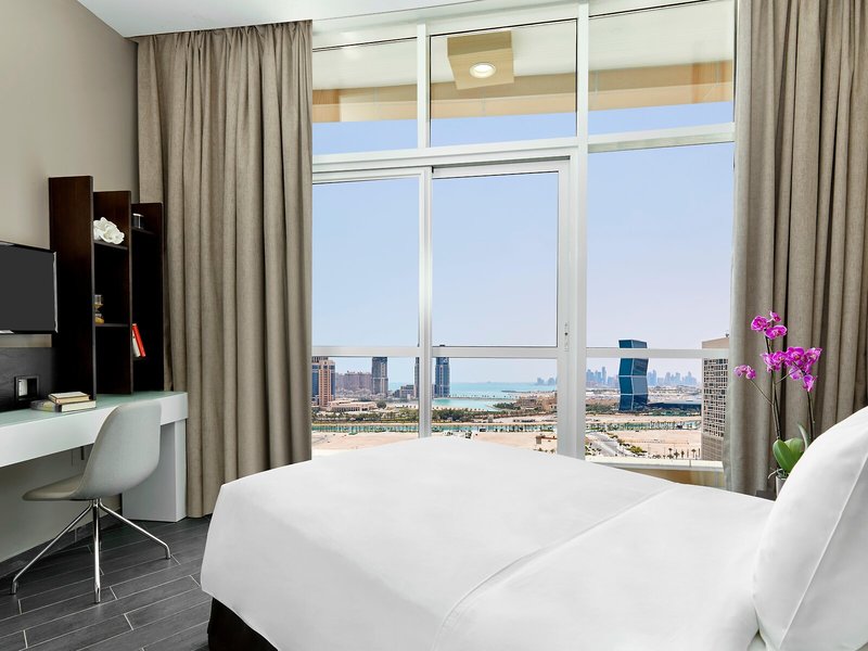 Staybridge Suites Doha Lusail 18