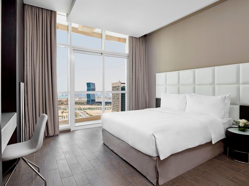 Staybridge Suites Doha Lusail 32
