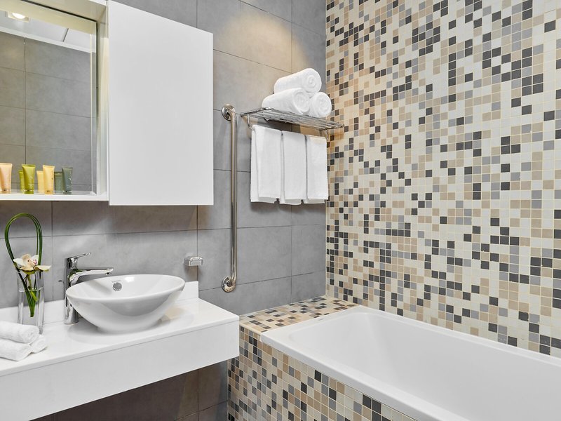 Staybridge Suites Doha Lusail 17