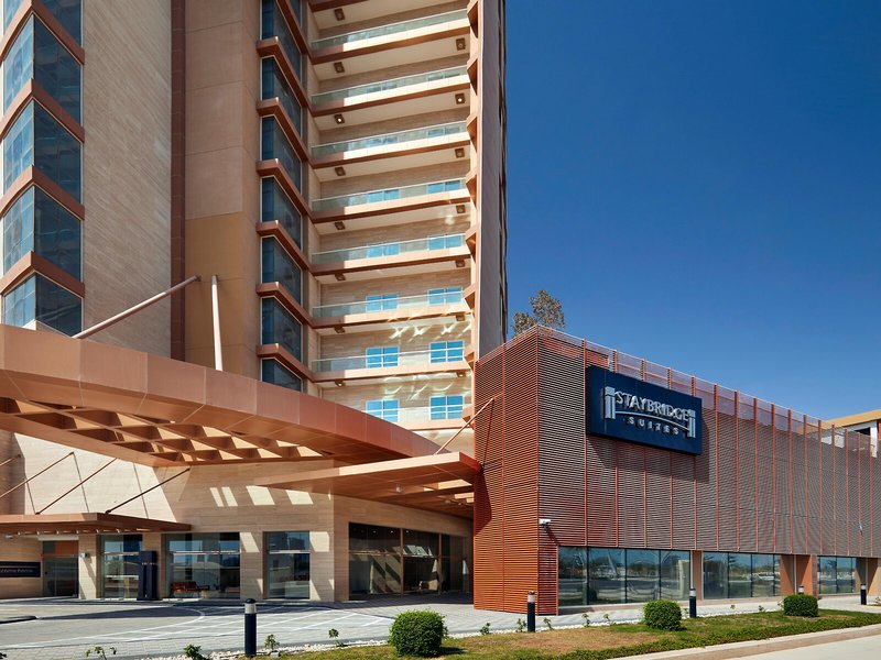 Staybridge Suites Doha Lusail