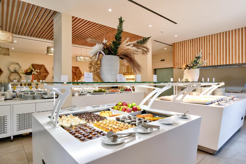 White Olive Elite Laganas Hotel 27